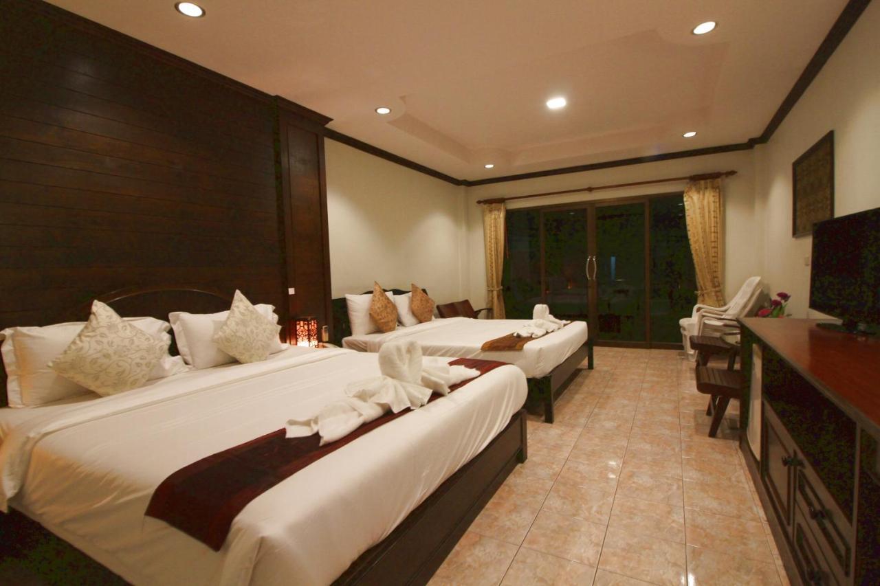 Baan Veerakit Hotel Patong 外观 照片