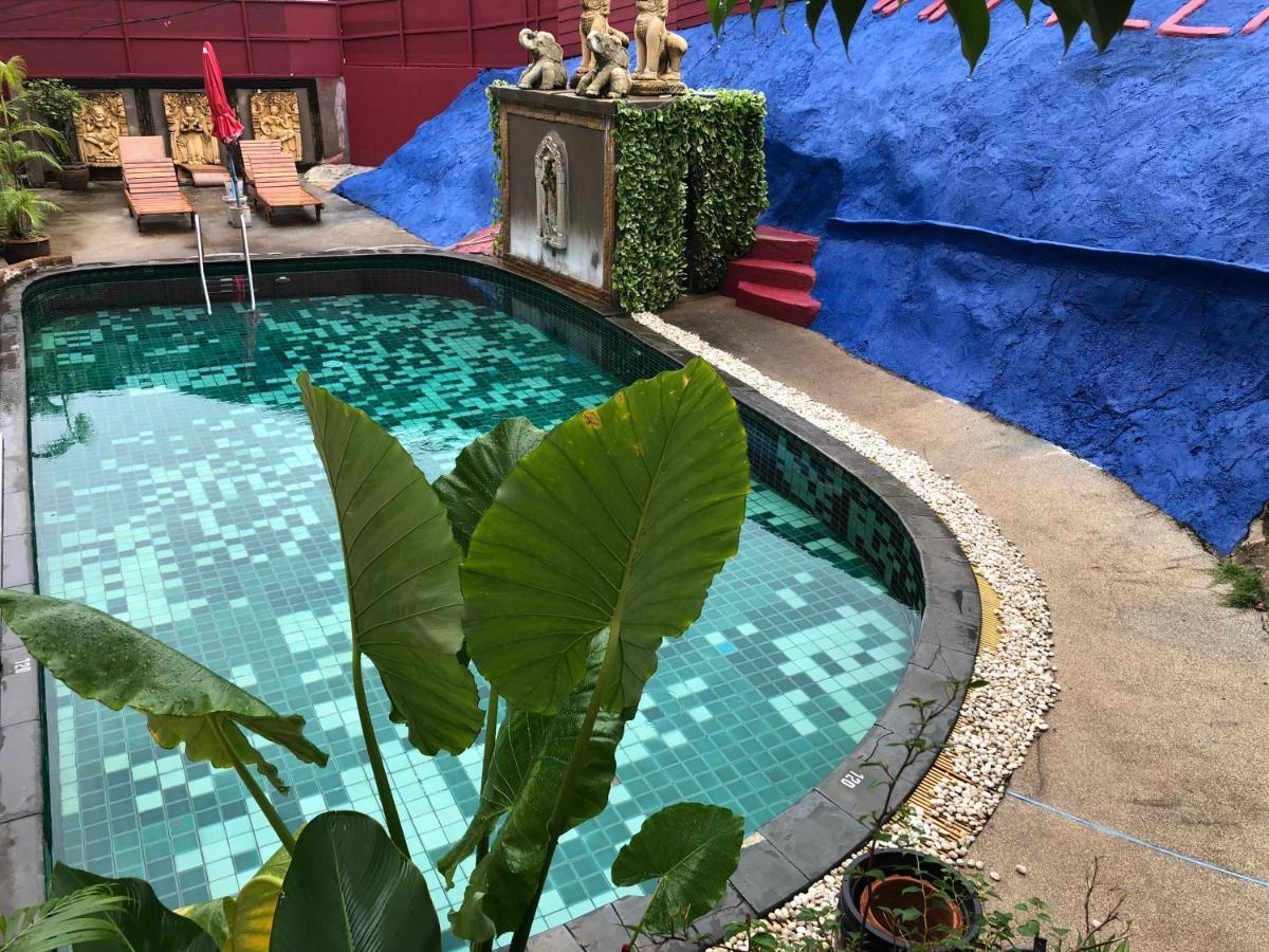 Baan Veerakit Hotel Patong 外观 照片